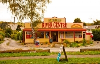 Mangaweka;Rangitikei_Region;bush;native_forrest;Rangitikei_River;autumn_colours;