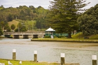 Gisborne;Turanganui_River;industrial_buildings;suburburban;Hospital;bridge;Garde