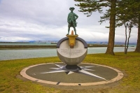 Gisborne;Turanganui_River;industrial_buildings;suburburban;Hospital;bridge;Garde