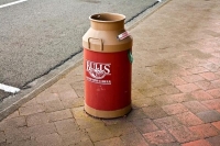 Bulls;Manawatu;agriculture;agricultural_centre;Respons_i_Bull;Trashcan