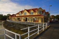 Paihia_Opua;Northland;boating;al_fresco_eating;out_door_eating;harbour;blue_sky