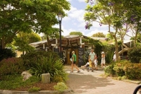 Russell;Northland;al_fresco_eating;out_door_eating;bachs;holiday_homes;boating;y