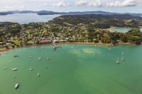 Russell;Northland;al_fresco_eating;out_door_eating;bachs;holiday_homes;boating;y