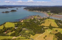 Waitangi_Treaty_Grounds;Flag_staff;flag_pole;Marae;Northland;boating;al_fresco_e