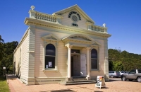 Warkworth;Rodney;church;pub;library;blue_sky;Art_Gallery;Masonic_Hall