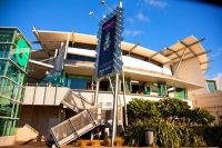 New_Plymouth;Taranaki;Puke_Ariki_Cafe;Down_Town;museum;modern_architecture;Distr