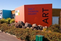 Stratford;I_Site_Art_Gallery;Taranaki;Mount_Taranaki;Mount_Egmont;dairy;dairy_fa