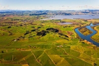Aerial;Waikato_River;Waikato;agricultural;Dairy;Dairy_industry;agriculture;sheep