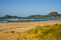 Castle_Point;Wairarapa;Blue_sea;blue_sky;cumulus_clouds;rocky_shorelines;sandy_b