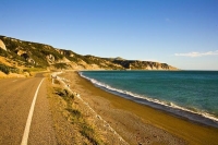 Palliser_Bay;Wairarapa;rocky_shoreline;coast_road;lighthouse;seals;bachs;holiday