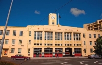 Wellington;Beehive;parliament;down_town;highrise;airport;bays;marina;docks;harbo