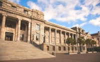 Wellington;Beehive;parliament;down_town;neo_classical_building