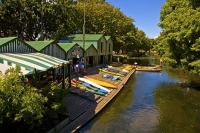 Christchurch;Canterbury;high_rise;Heritage_Museum;fashion_outlets;Library;Art_Ga