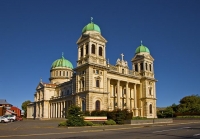 Christchurch;Canterbury;high_rise;Heritage_Museum;fashion_outlets;Library;Art_Ga