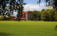 Christchurch;Canterbury;high_rise;Heritage_Museum;fashion_outlets;Library;Art_Ga