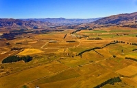 Aerial;Wanaka;Otago;lake_Wanaka;Clutha_River;airport;Airport;Luggate