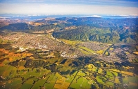 Aerial;Upper_Hutt;Hutt_Valley;Hutt_River;native_forest;sheep;sheep_shearing;Tara