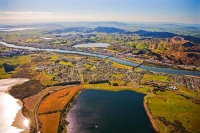 Aerial;Huntly;Waikato_River;suburburban;bridge;green_fields;River;bridge;New_Zea