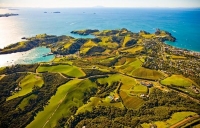 Aerial;Waiheke_Island;Oneroa;Ostend;Omiha;OnetangiBeach;Onetangi;Palm_Beach;vine