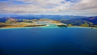 Aerial;Coromandel_Coastline;Coromandel;sandy_beaches;bachs;holiday_homes;blue_sk