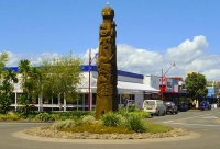 Opotike;blue_sky;Totem_Pole