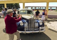 Napier;Hawkes_Bay;Gardens;Art_Deco;sculptures;promenade;Art_Deco_buildings;art_d