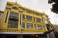 Palmerston_North;Manawatu;agriculture;agricultural_centre;airport;university;Man