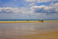 Ninety_Mile_Beach;Northland;cumulus_cloud;golden_sands;sandy_beaches;sand_dunes;