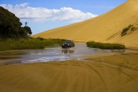 Ninety_Mile_Beach;Northland;cumulus_cloud;golden_sands;sandy_beaches;sand_dunes;