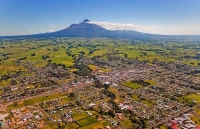 Aerial;Stratford;Taranaki;Mount_Taranaki;Mount_Egmont;dairy;dairy_farming;milk_p