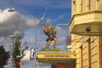 Dannevirke;Tararua;cafes;sculptures;post_office;shops;clock_tower;church;neo_cla
