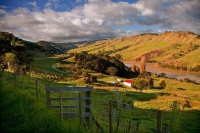 Kawhia;Waikato;coastal;bachs;holiday_homes;bush;native_forrest;blue_sky;blue_sea
