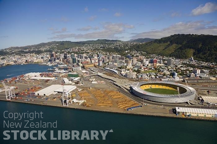 Aerial-Wellington-Wharf-containers-cranes-sheds-storage sheds-caketin