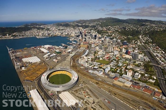 Aerial-Wellington-Wharf-containers-cranes-sheds-storage sheds-caketin
