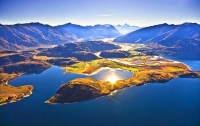 Aerial;Wanaka;Otago;lake_Wanaka;Clutha_River;Hawea_River;Iron_Mountain;airport;C
