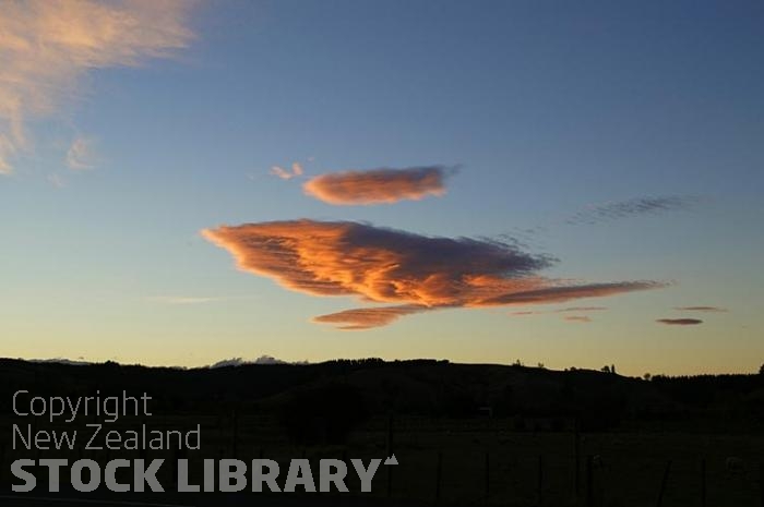 Lenticular cloud