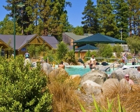 Hanmer_Springs;green_fields;paddocks;brown_hills;hills;mountains;blue_sky;Hanmer