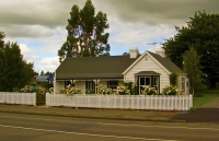 Aerial;Oxford;Canterbury;mountains;hills;Canterbury_Plain;North_Canterbury;green