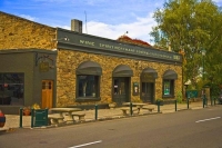 Clyde;Otago;Clutha_River;Olivers_Restaurant;Clyde