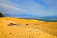 Karamea;West_Coast;mountains;valleys;river;Tasman_Sea;Beach_at_Karamea;golden_sa